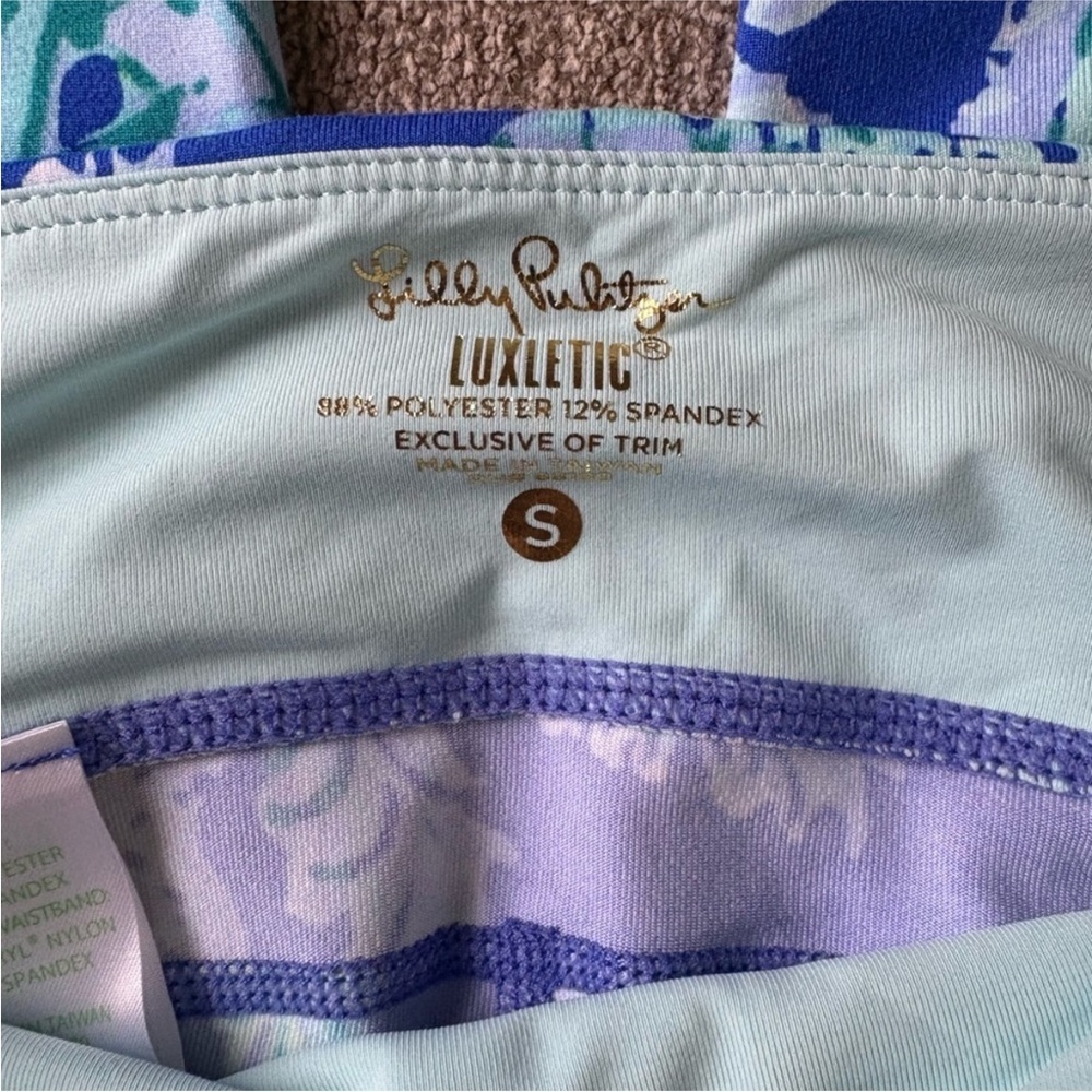 Lilly Pulitzer Luxletic Weekender Cropped Leggings Blue Current Sea Sirens Small - Picture 12 of 14